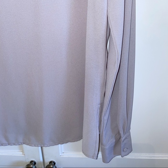 Honey Punch | Beaded Grey Blouse V-Neck Small - Picture 5 of 12